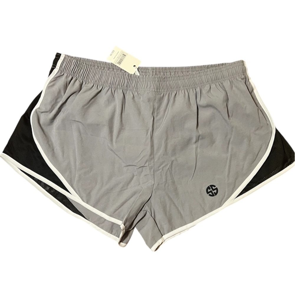 Simply Southern NWT 2XL
Women's Gray Yoga Workout
Running Beach Shorts